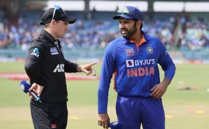 New Zealand win toss, opt to bowl against India in 3rd ODI