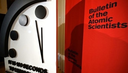 Doomsday Clock to be updated against backdrop of Ukraine war