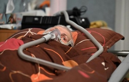 'Total torture': Sick Ukrainians gasp for oxygen amid blackouts