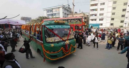 Nagar Paribahan bus on 2 new routes to operate in coordination with MRT: Taposh

