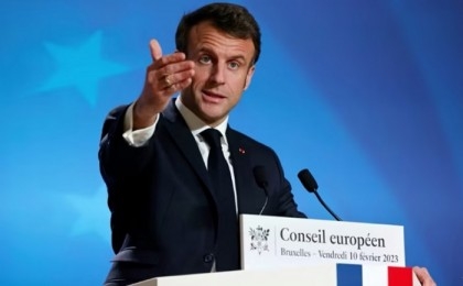 Macron warns impossible to send Ukraine jets in coming weeks
