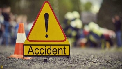 ​​​​​​​ Chinese national dead, 2 wounded in Madaripur road crash
