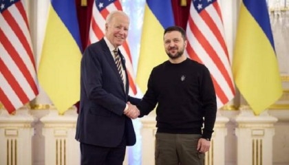Biden makes surprise visit to Kyiv ahead of Ukraine war anniversary