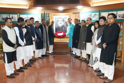 Bangladesh Mission in New Delhi pays homage to language martyrs