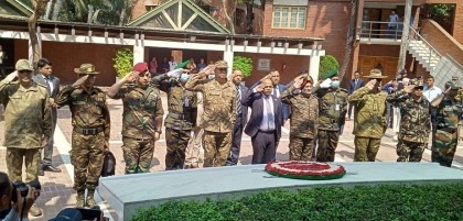 8 military representatives from 7 countries pay tribute at Bangabandhu’s tomb