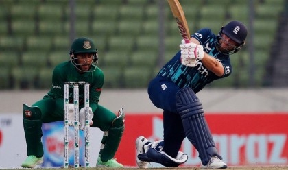 Malan ton gives England thrilling win over Bangladesh

