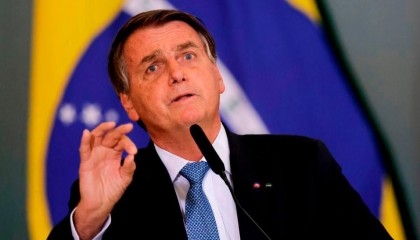 Brazil's Bolsonaro faces probes over Saudi jewels
