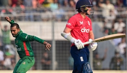 Bangladesh restrict England to 117 in 2nd T20I

