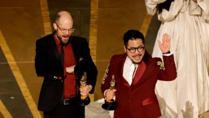 'Everything Everywhere' claims early Oscars as gala kicks off with slap jokes