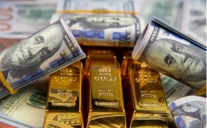 Should you invest in gold amid bank uncertainty?