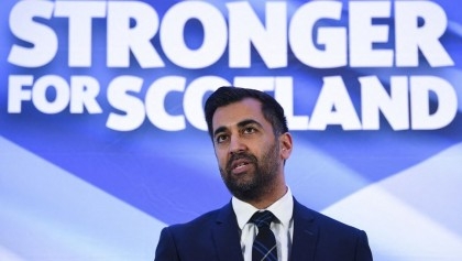 Scottish parliament poised to confirm Yousaf as first minister

