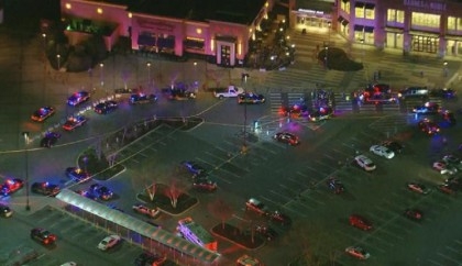 3 injured in shooting at food court in US' Delaware mall