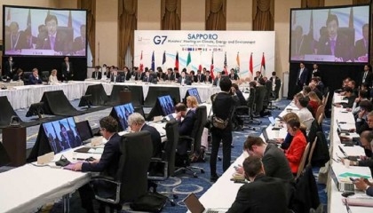 G7 pledges to quit fossil fuels faster, no new deadline
