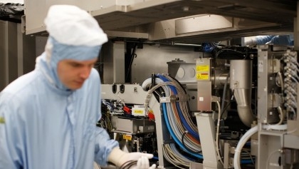 EU strikes deal to boost chip production