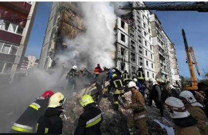 Ukraine war: 12 dead as Russian missiles hit cities