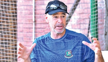 I’m the safety net for young players now: Siddons
