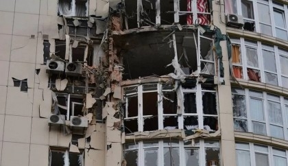 Ukraine war: Five injured in airstrikes across country