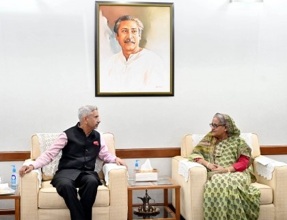 Dhaka-Delhi satisfied at bilateral cooperation