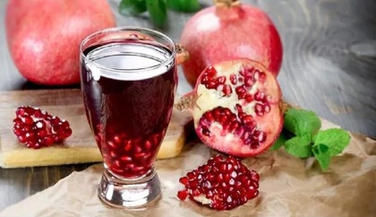 Add pomegranate in summer diet
