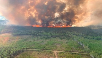 Worst conditions for Canada wildfires yet to come: Alberta official