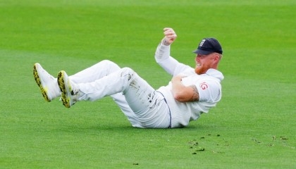 Stokes fitness doubt in latest England Ashes scare
