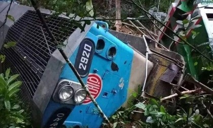 Rail connectivity with Sylhet cut off as train derails in Moulvibazar 