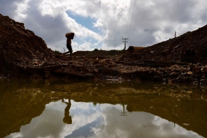 12 dead from asphyxiation in Venezuelan gold mine