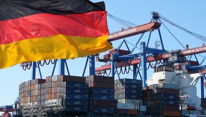German exports rebound in April
