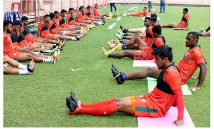 National footballers practise at Kings Arena for 3nd consecutive day

