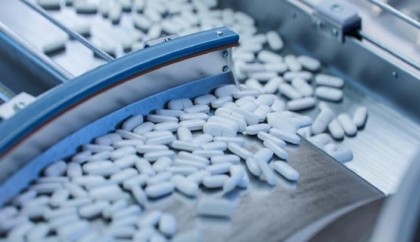 Lung cancer pill cuts down risk of death by half: Study