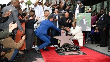 California Love: Tupac honored with star in Hollywood