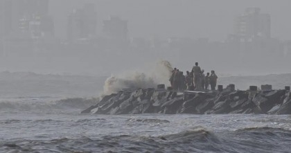 India, Pakistan deploy rescuers and plan evacuations ahead of severe cyclone