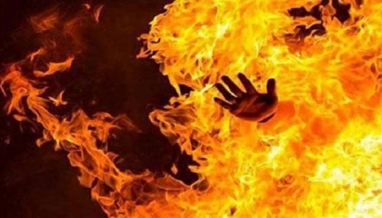 Female teacher roasted alive, two sons wounded in Rajshahi fire