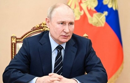 Russia reserves the right to use cluster munitions as tit-for-tat response — Putin

