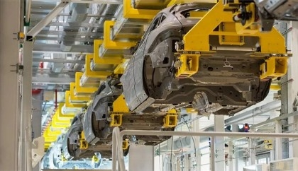 Jaguar Land Rover-owner to build UK battery factory in Somerset