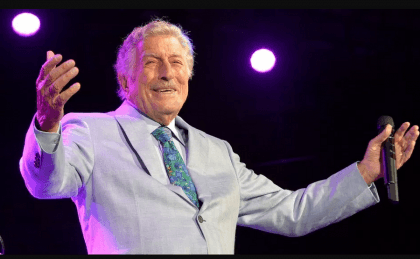 Tony Bennett: Legendary New York crooner dies aged 96