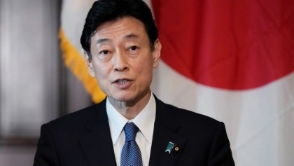 Japanese minister expresses delight seeing Bangladesh's development

