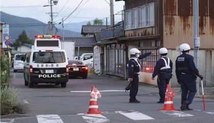 Three hurt in Japan train stabbing attack