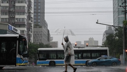 Raging storm washes away cars, swathes of northern China on red alert