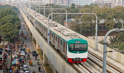 Technical problem halts metro rail service for two hours