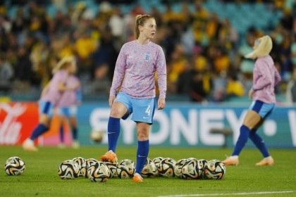 England reaches the Women's World Cup final despite key injuries