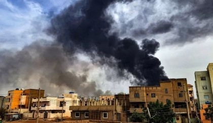 Sudan conflict: Black market AK-47s flood Sudan's capital