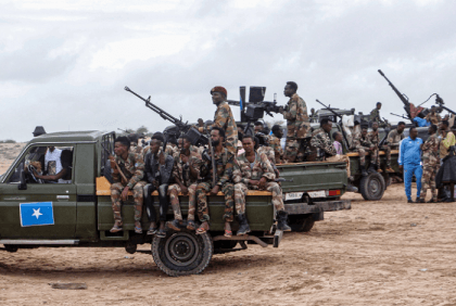 Pro-Somalia militia takes key army base in breakaway region