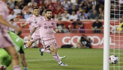 Lionel Messi scores in MLS debut to secure Inter Miami win