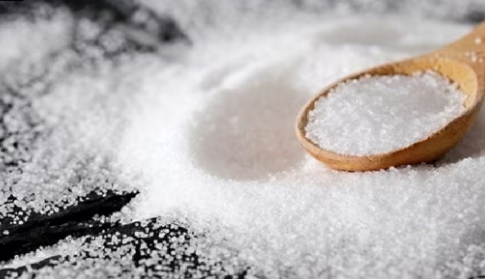 5 ways excessive salt intake can impact your health