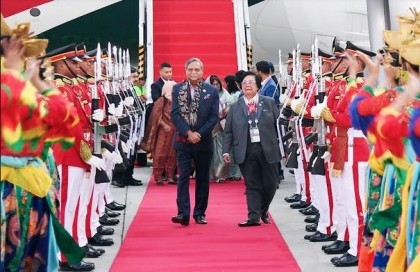 Indonesia rolls out red carpet for Bangladesh President