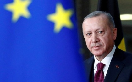 EU tells Turkey to 'address democracy' before membership