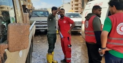 Derna: Flood-hit Libyan city living through 'doomsday'

