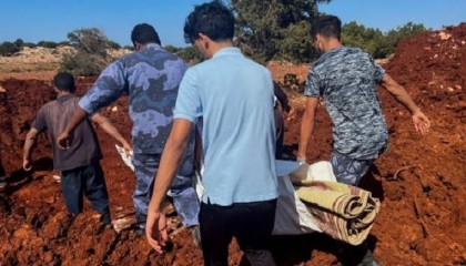WHO urges Libya authorities not to bury dead in mass graves