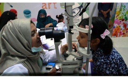 Bashundhara Eye Hospital treats 250 schoolchildren, makes them eye conscious  